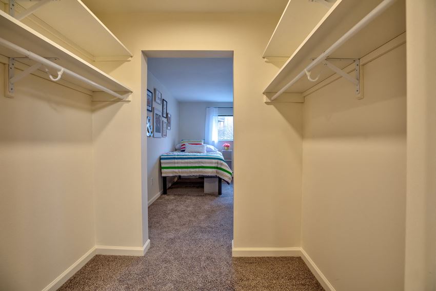 Berrytree Apartments, 2950 Whitehall Dr., Okemos, MI RentCafe